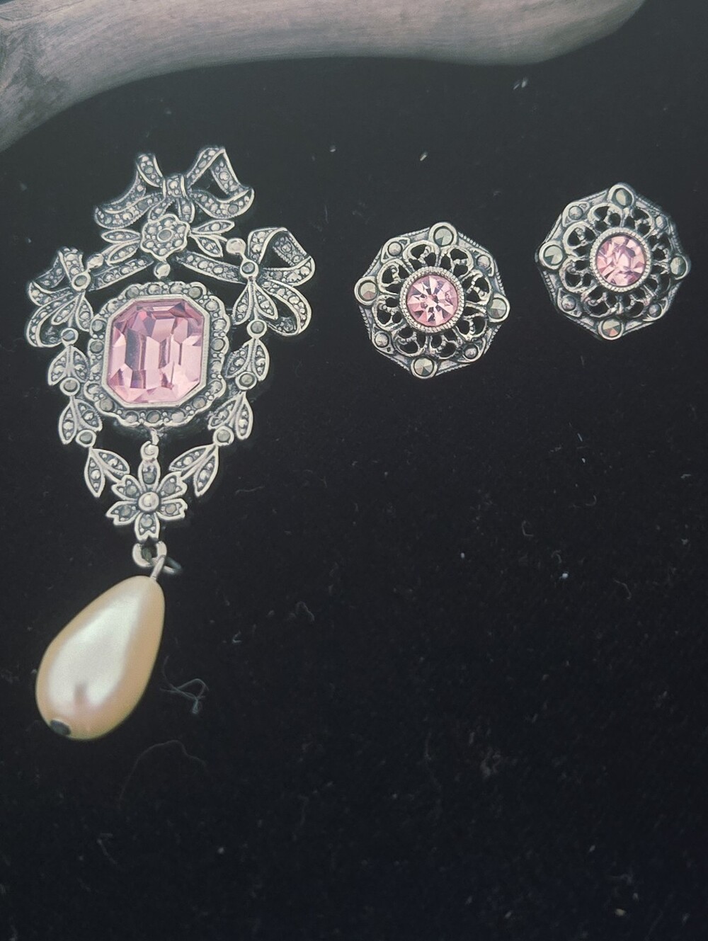Vintage-1928 Silver Pink Crystal Pendant and Earrings Set